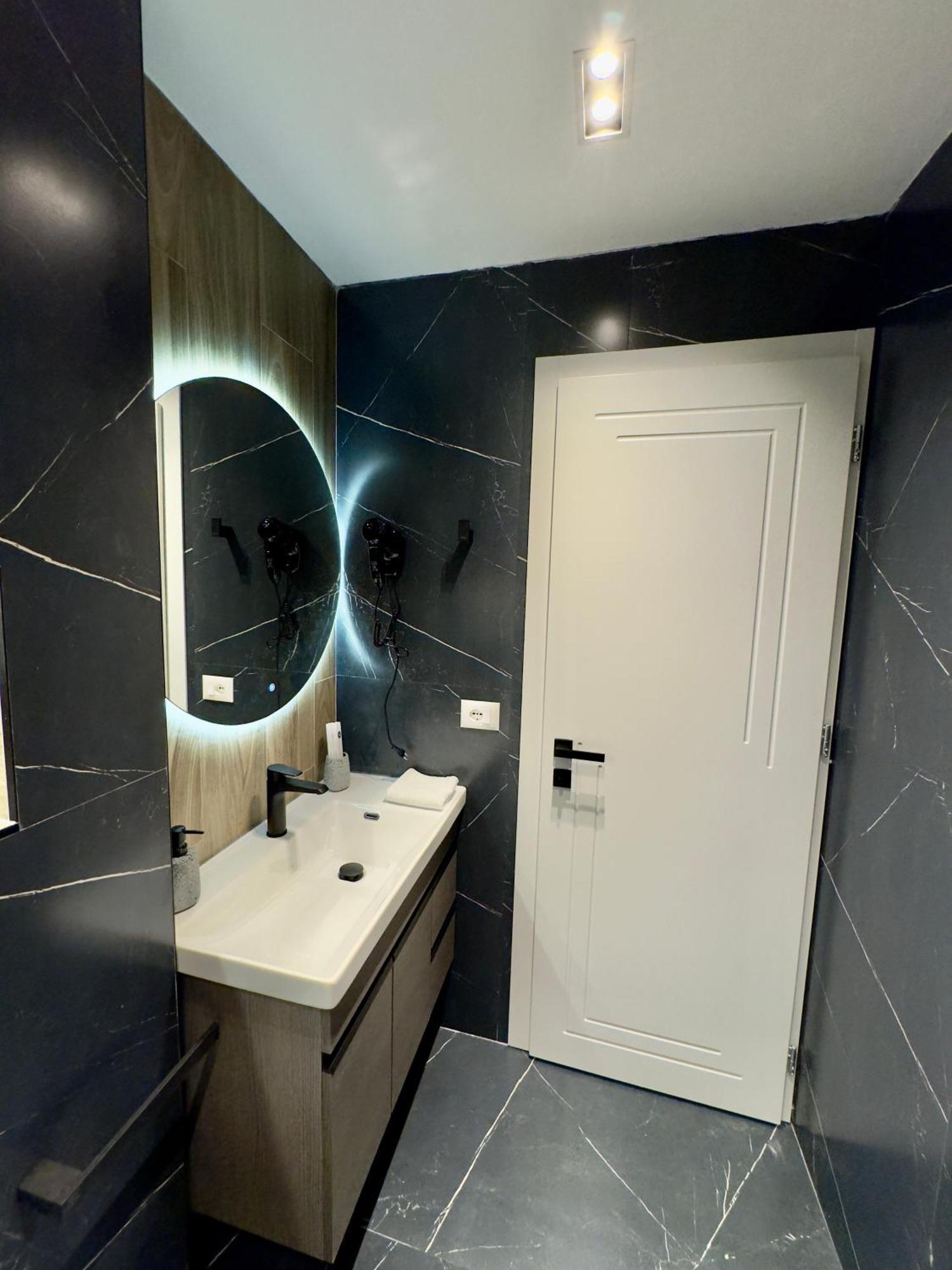 Soinn'S Apartament Tirana Kültér fotó
